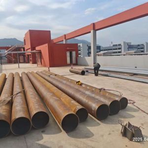 雨瀚现场管道施工 (1)